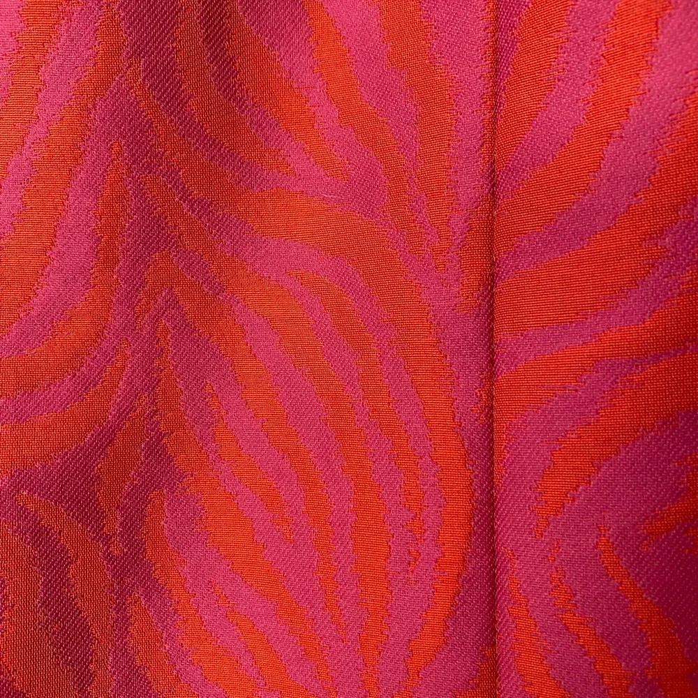 Roland Nivelais fushia silk pencil skirt size 6 - Picture 4 of 8